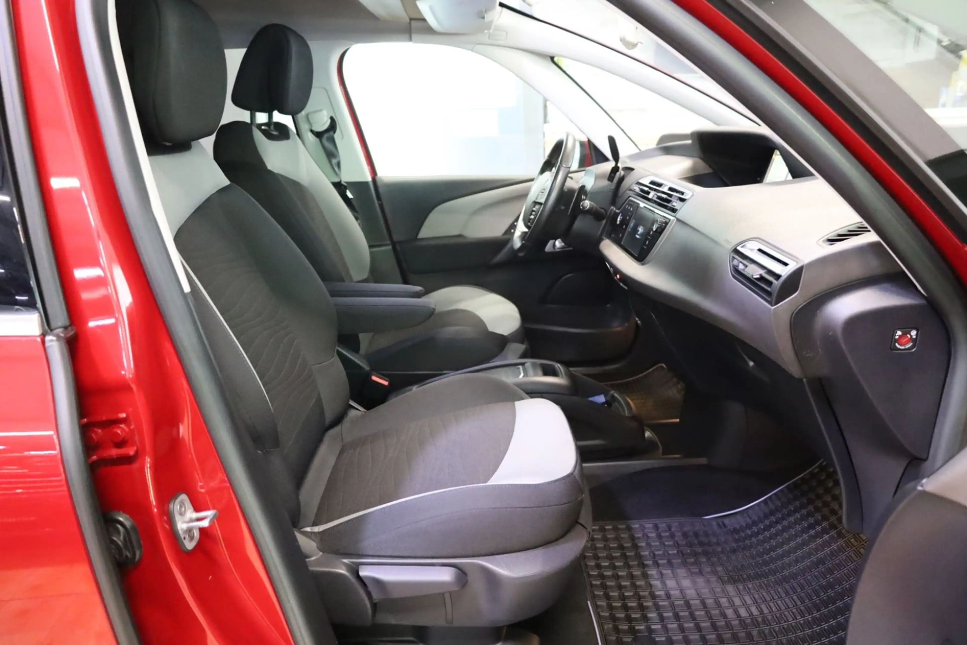 Citroen C4 Picasso /Navi/Kamera/AHK — photo 8