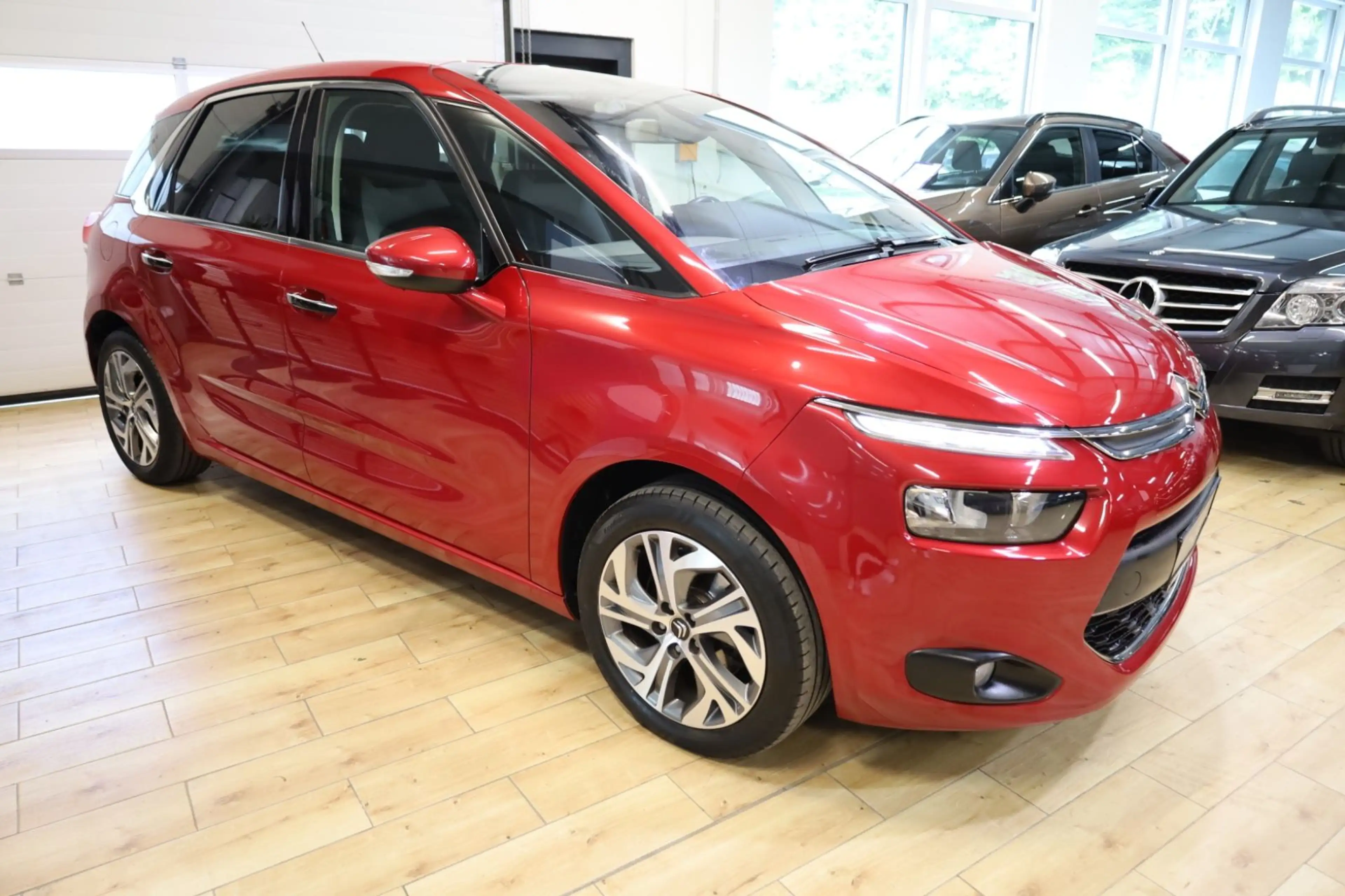 Citroen C4 Picasso /Navi/Kamera/AHK — photo 3