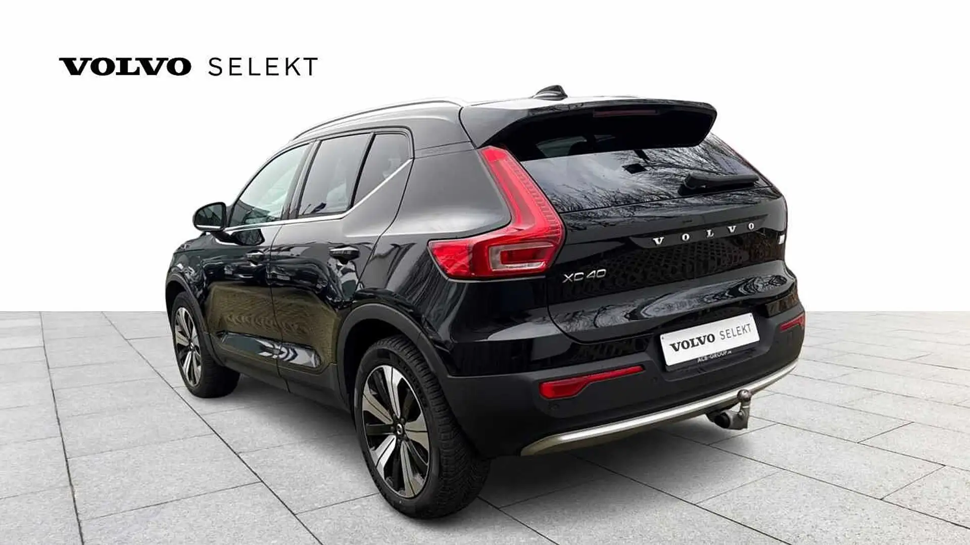Volvo XC40 Recharge Plus Bright, T5 plug-in hybrid Zwart - 2