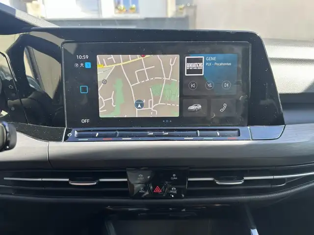 Volkswagen Golf view 9