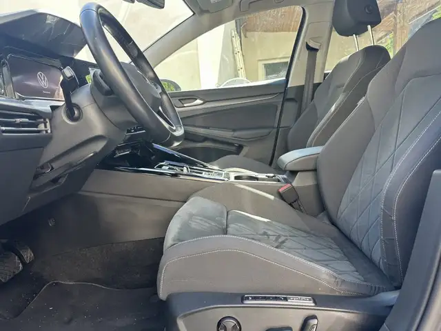 Volkswagen Golf view 7