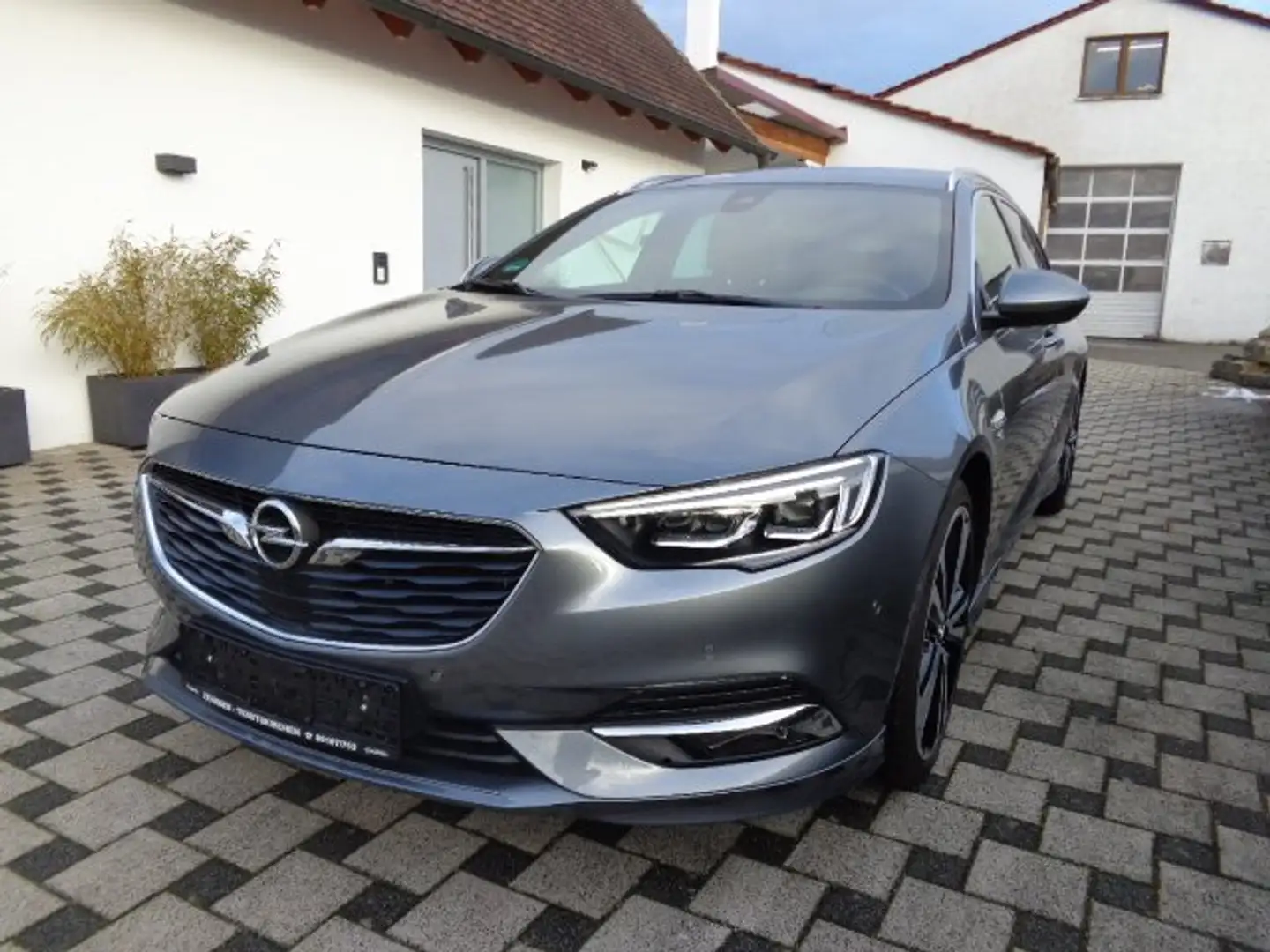 Opel Insignia Business Innovation Grau - 2