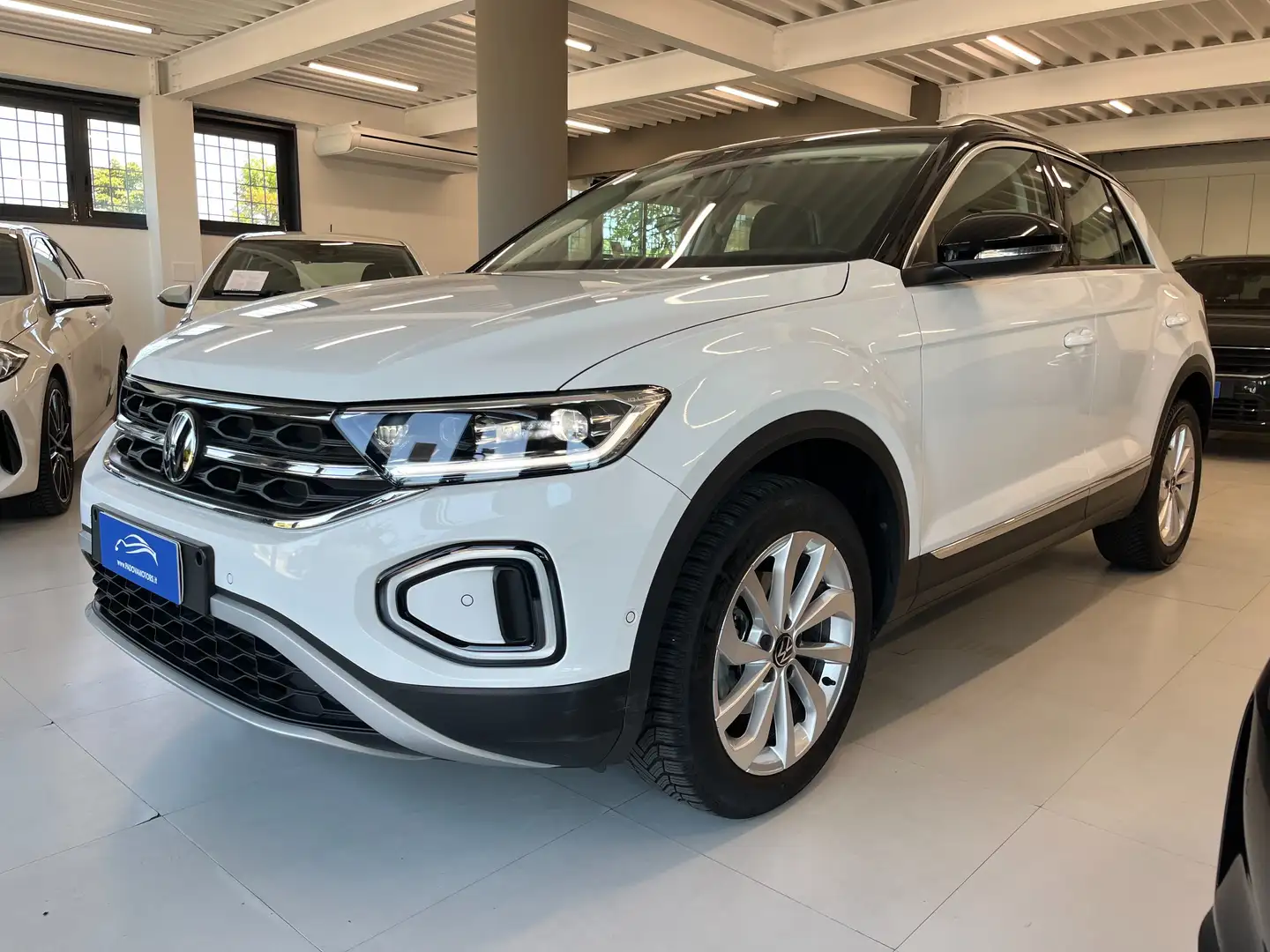 Volkswagen T-Roc 1.5 TSI 150cv DSG Style Bianco - 2