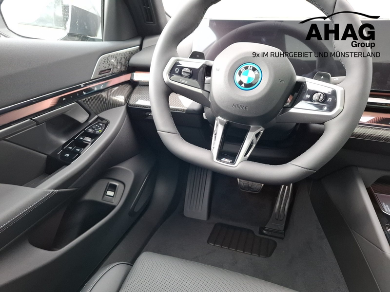 BMW 550 e xDrive M Sportpaket Pro — photo 11