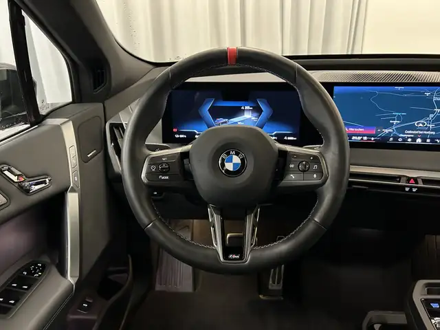 BMW iX view 10