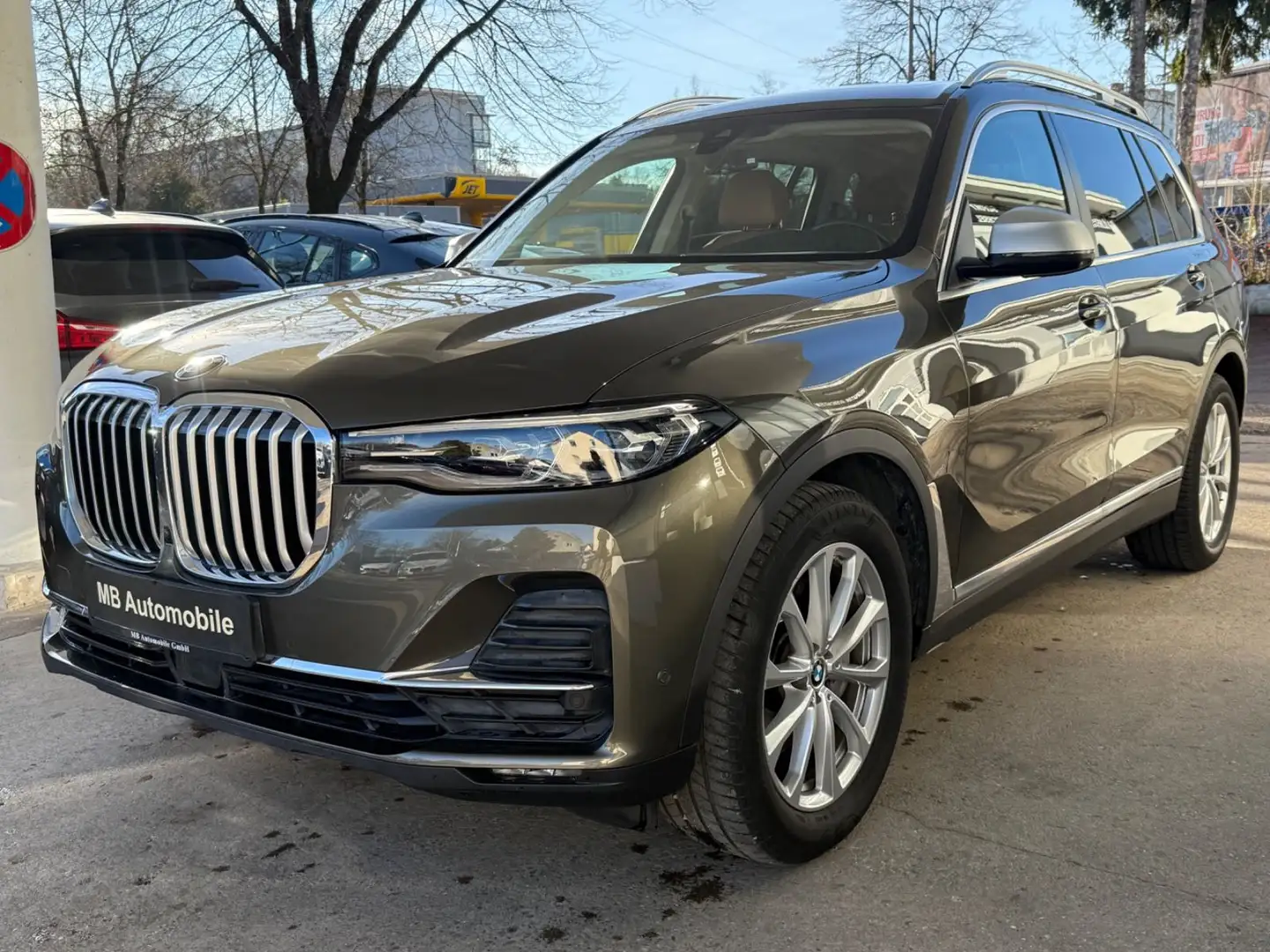 BMW X7 xDrive 40d*PANO-SKY.LOUNGE*STANDHZ.*AHK*HUD* Verde - 1