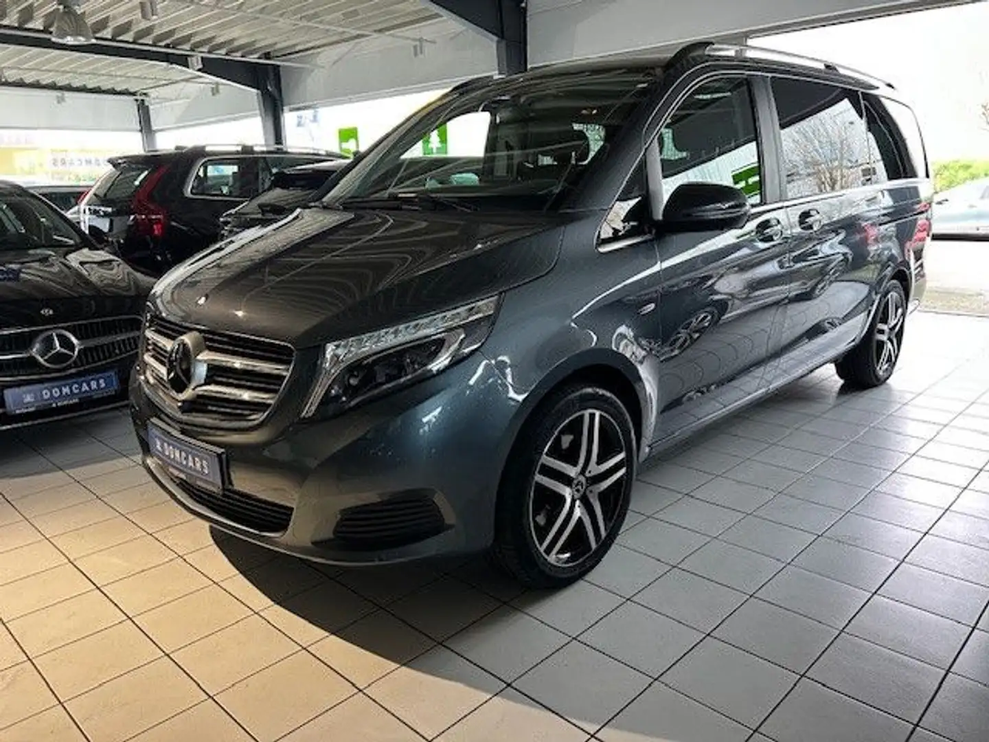 Mercedes-Benz V 250 V250 EDITION LANG/4 MATIC/8 SITZER/PANO/GARANTIE Grau - 2