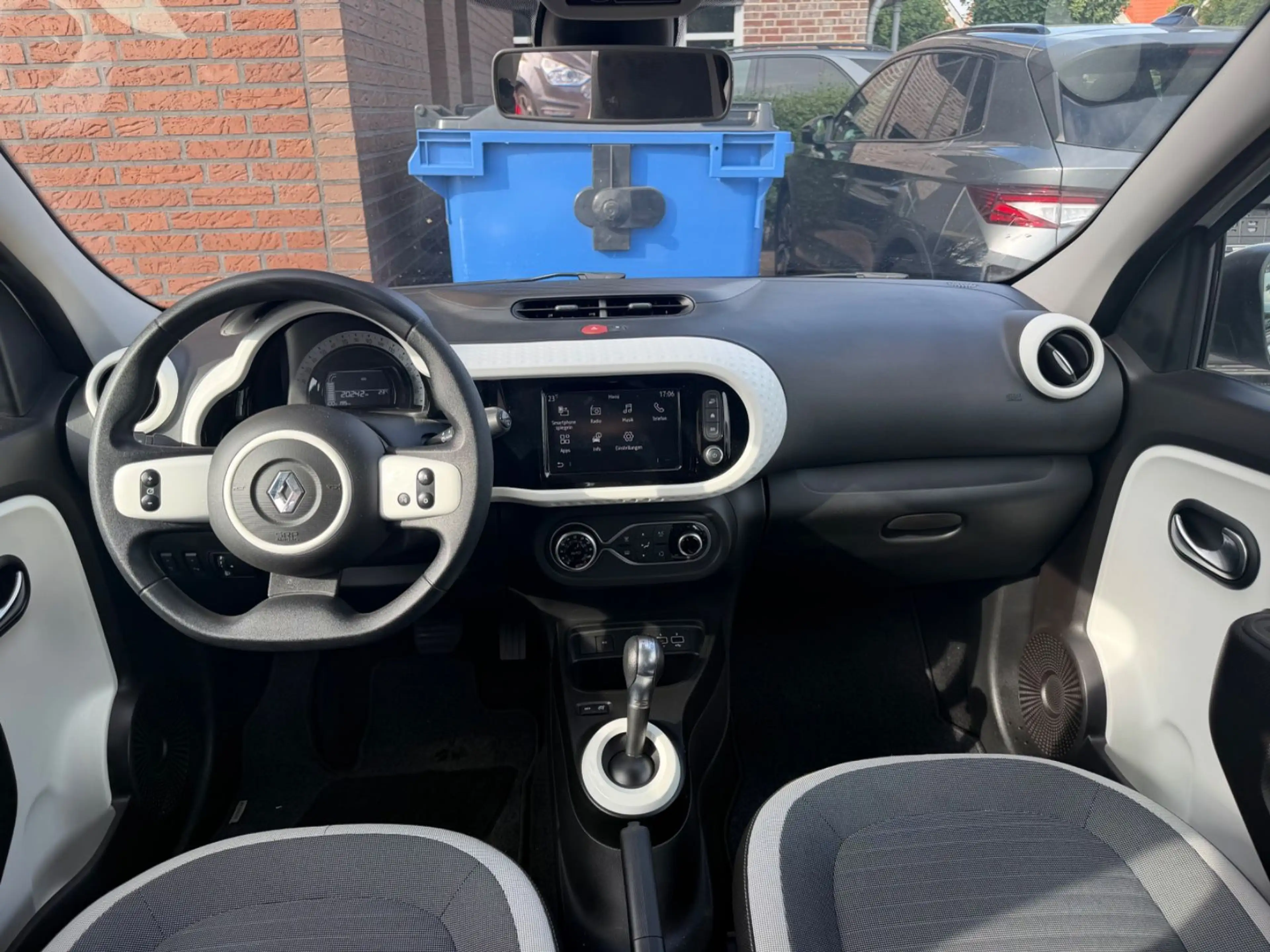 Renault Twingo Zen Electric 1.Hd+dt.Fhzg.+LED — photo 2