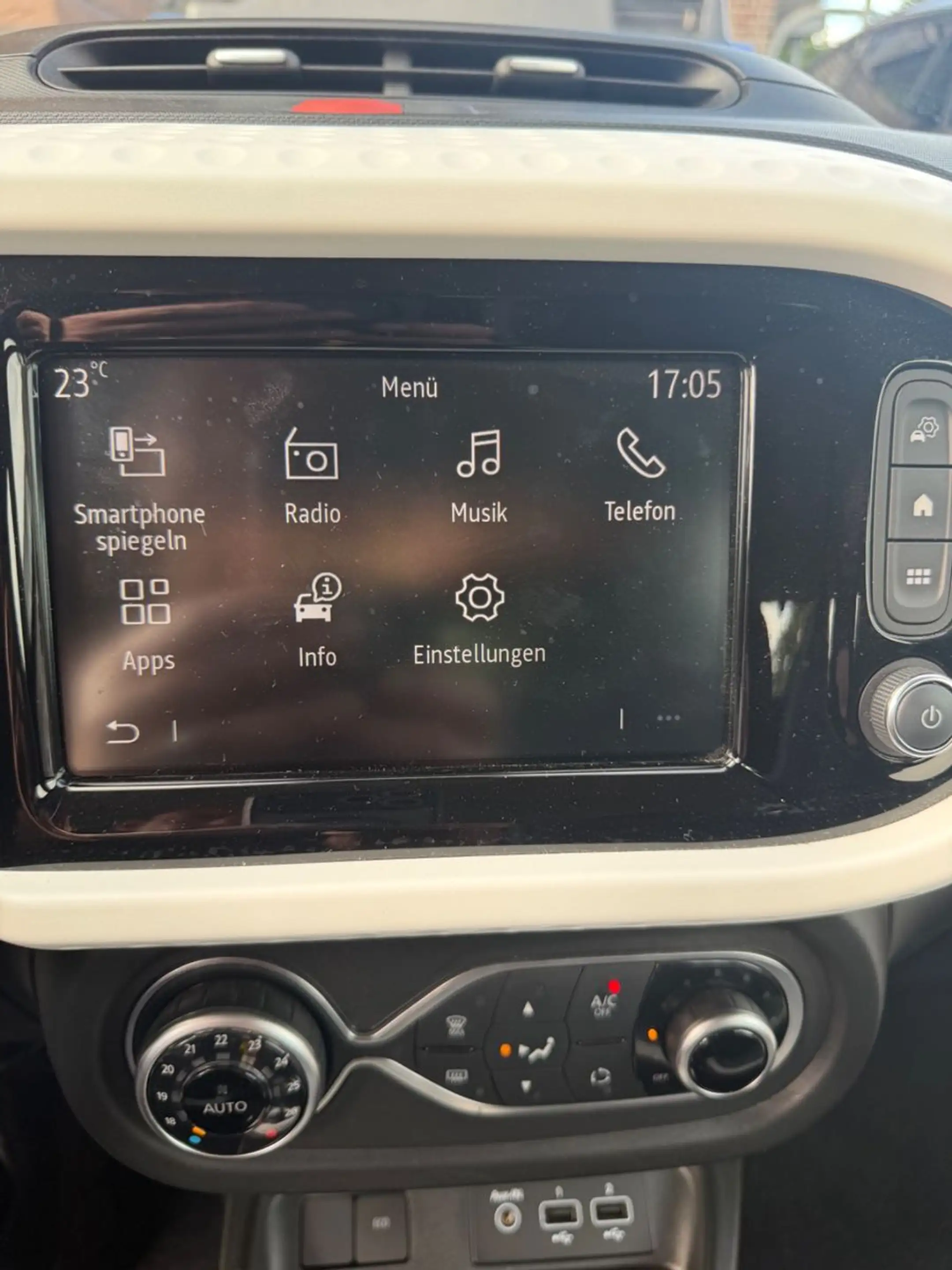 Renault Twingo Zen Electric 1.Hd+dt.Fhzg.+LED — photo 8