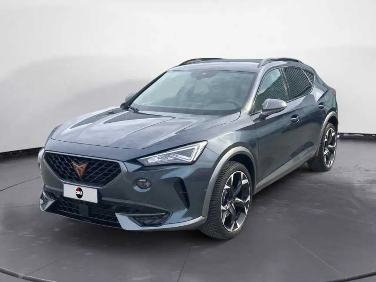 CUPRA Formentor 1.5 TSI — photo 1 of 15