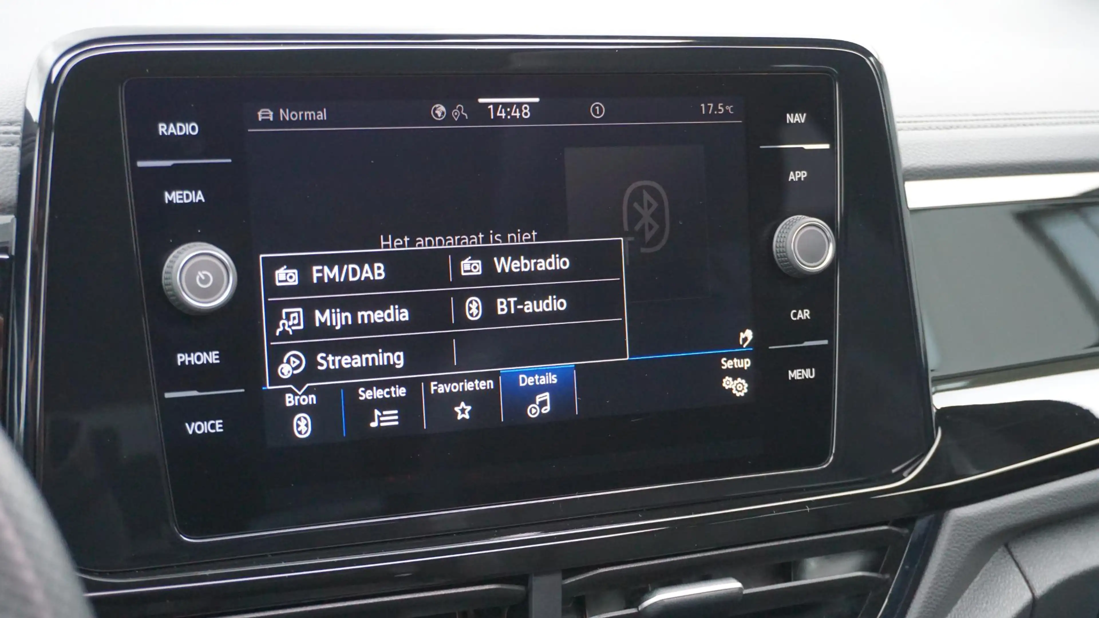 Volkswagen T-Roc 1.5 TSI 150pk DSG 2x R-Line & Black Style Pano.Dak — photo 31