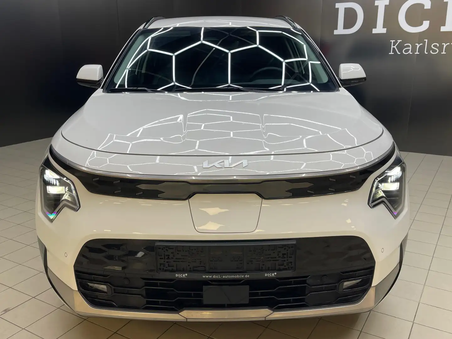 Kia e-Niro Spirit LEDER+NAVI+LED+SHZ+H&K+KAM+ACC+WP+ Weiß - 2