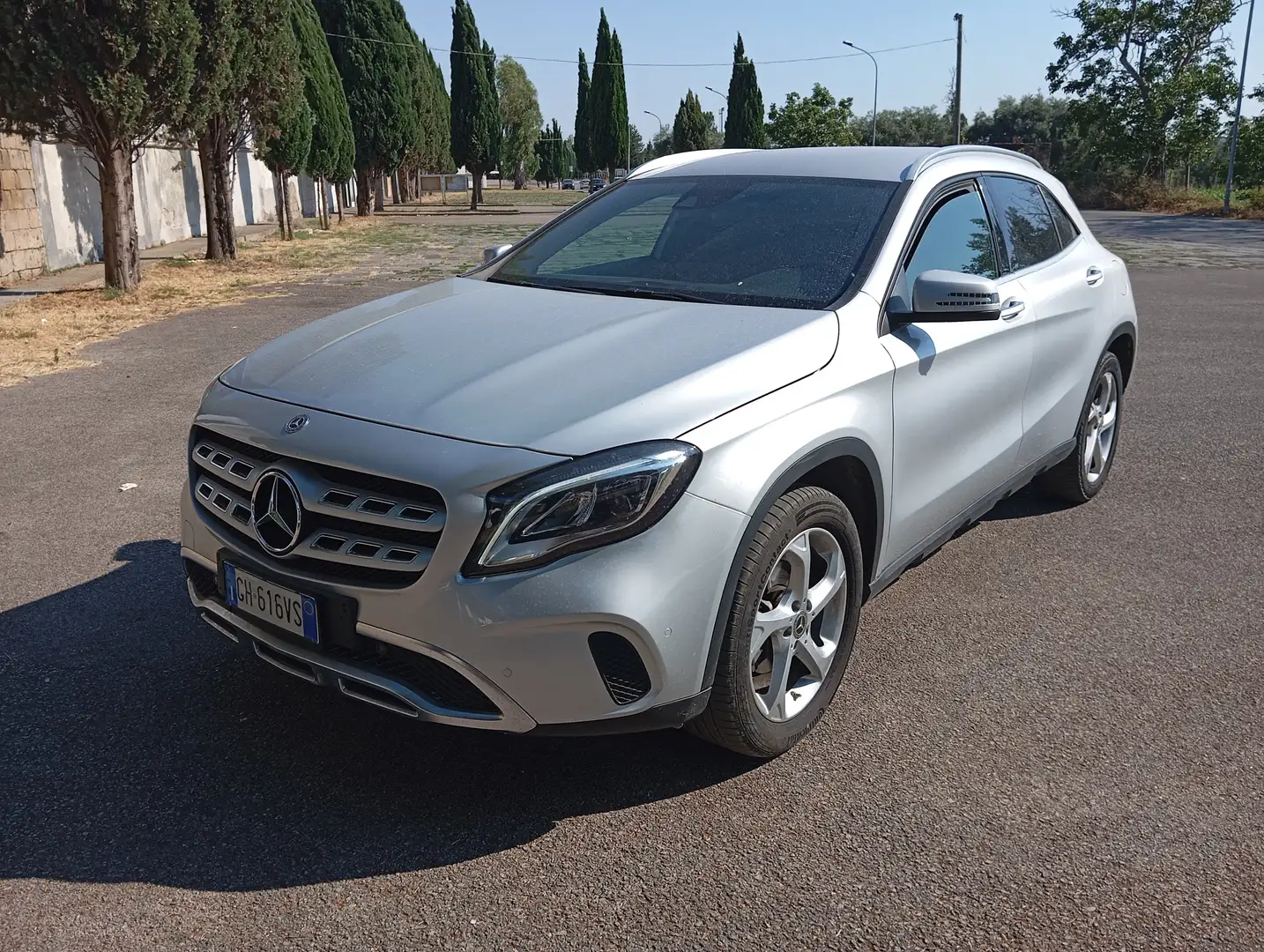 Mercedes-Benz GLA 220 GLA-X156  d Sport 170cv auto Grigio - 1