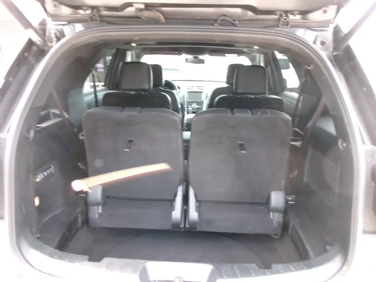 Ford Explorer photo Ford Explorer