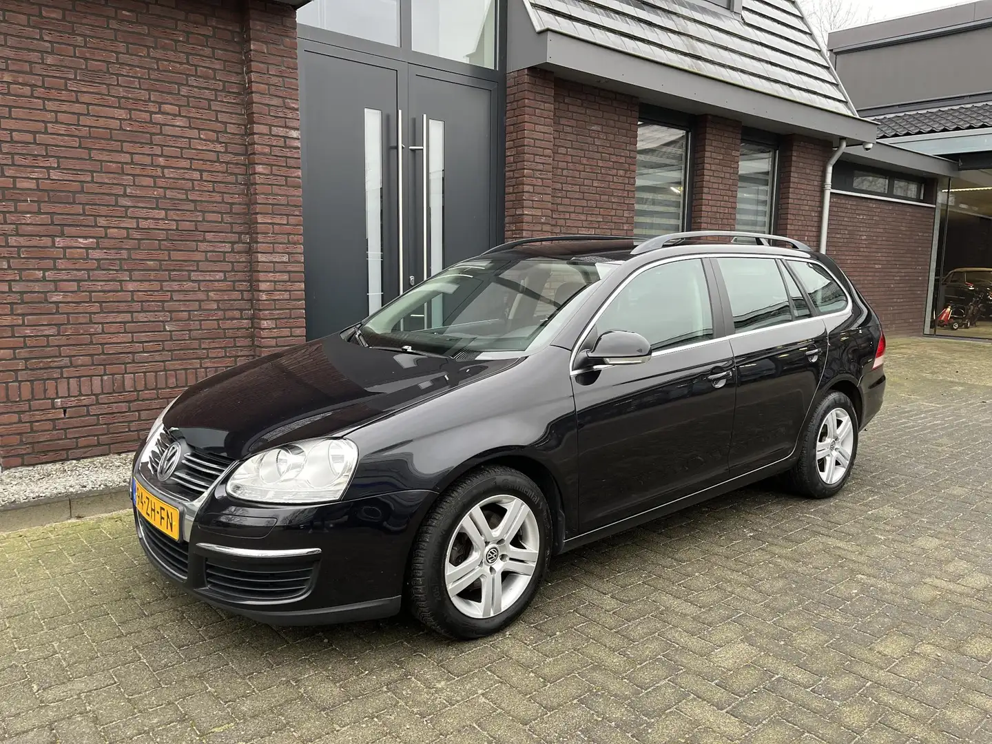 Volkswagen Golf Variant 1.4 TSI Highline 140PK NIEUWE APK | RIJD UITSTEKEN Noir - 1