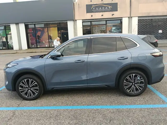 Geely Starray EM-I view 4