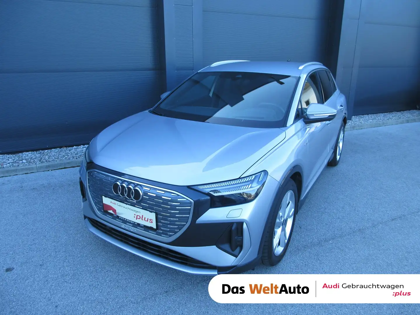 Audi Q4 e-tron Audi Q4 45 e-tron quattro Silber - 1
