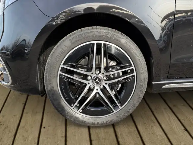 Mercedes-Benz V 300 view 6