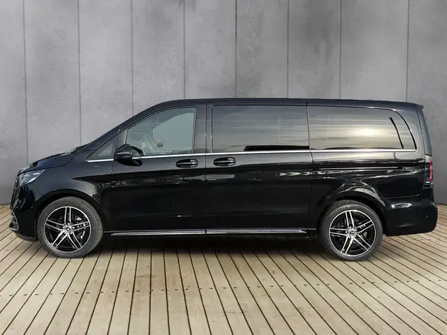 Mercedes-Benz V 300 view 2