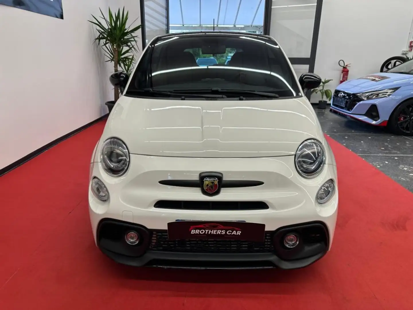 Abarth 595 Competizione 1.4 180 CV AKRAPOVIC - GUSCI CARBONIO Bianco - 2