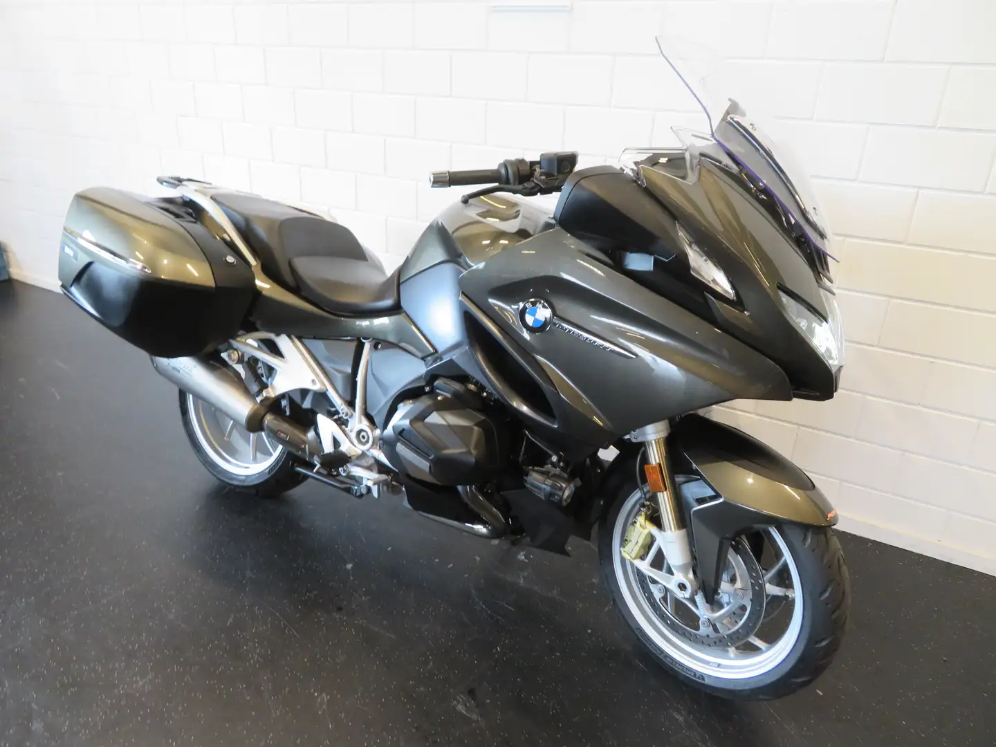 BMW R 1250 RT FULL OPTION! ZEER STRAK Zilver - 2