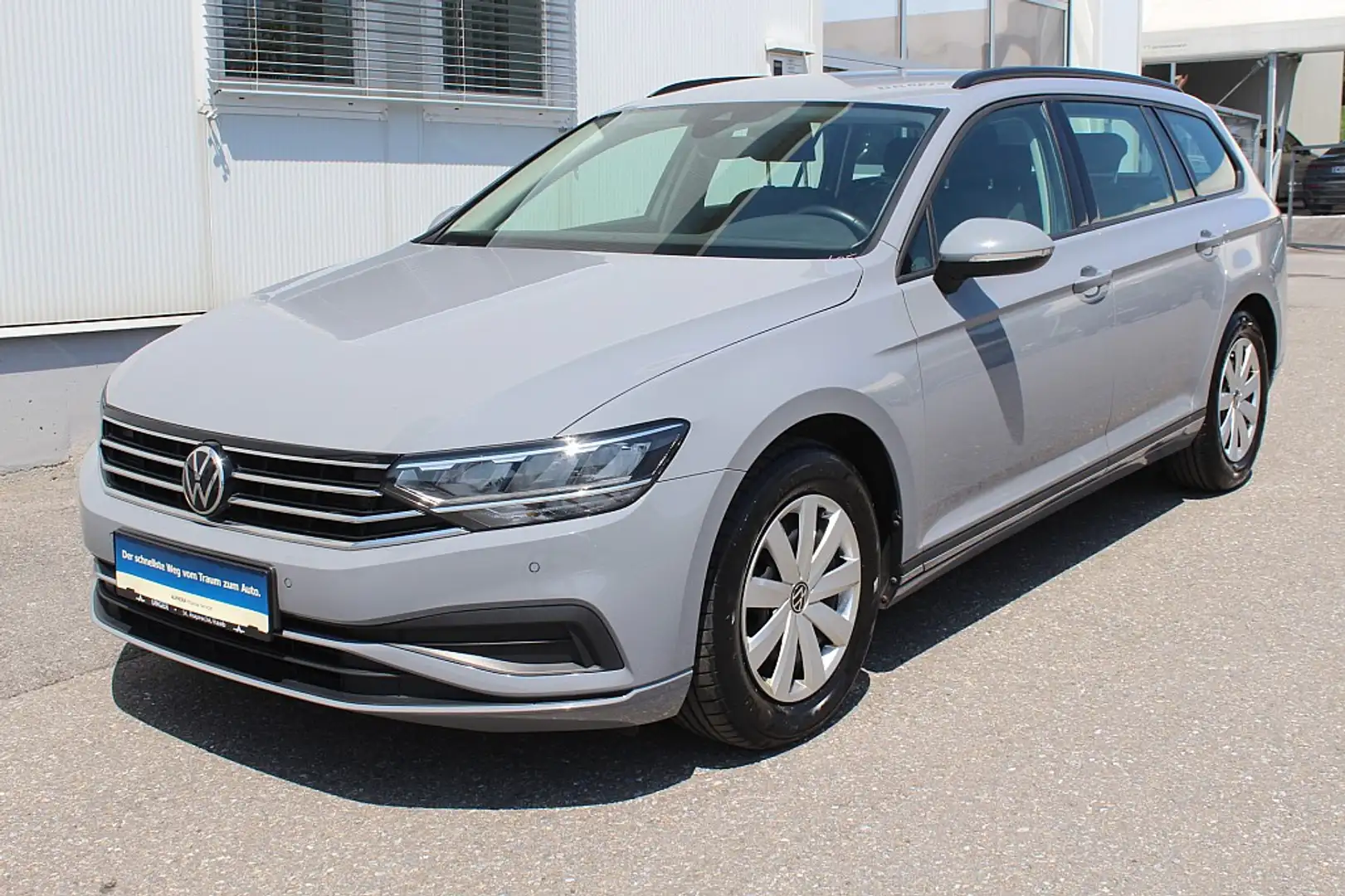 Volkswagen Passat Variant 2,0 SCR TDI Gris - 1