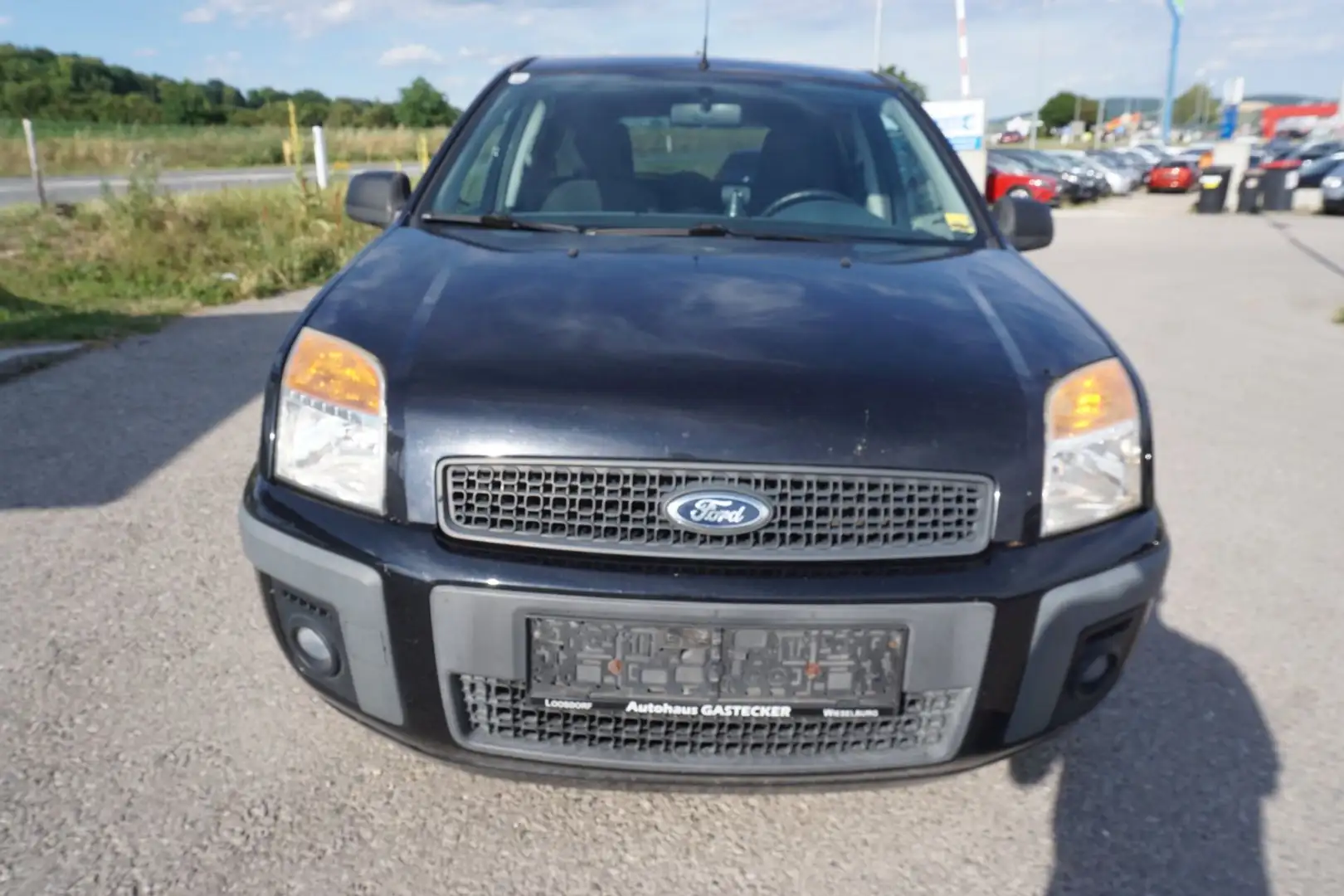 Ford Fusion Ambiente Schwarz - 1