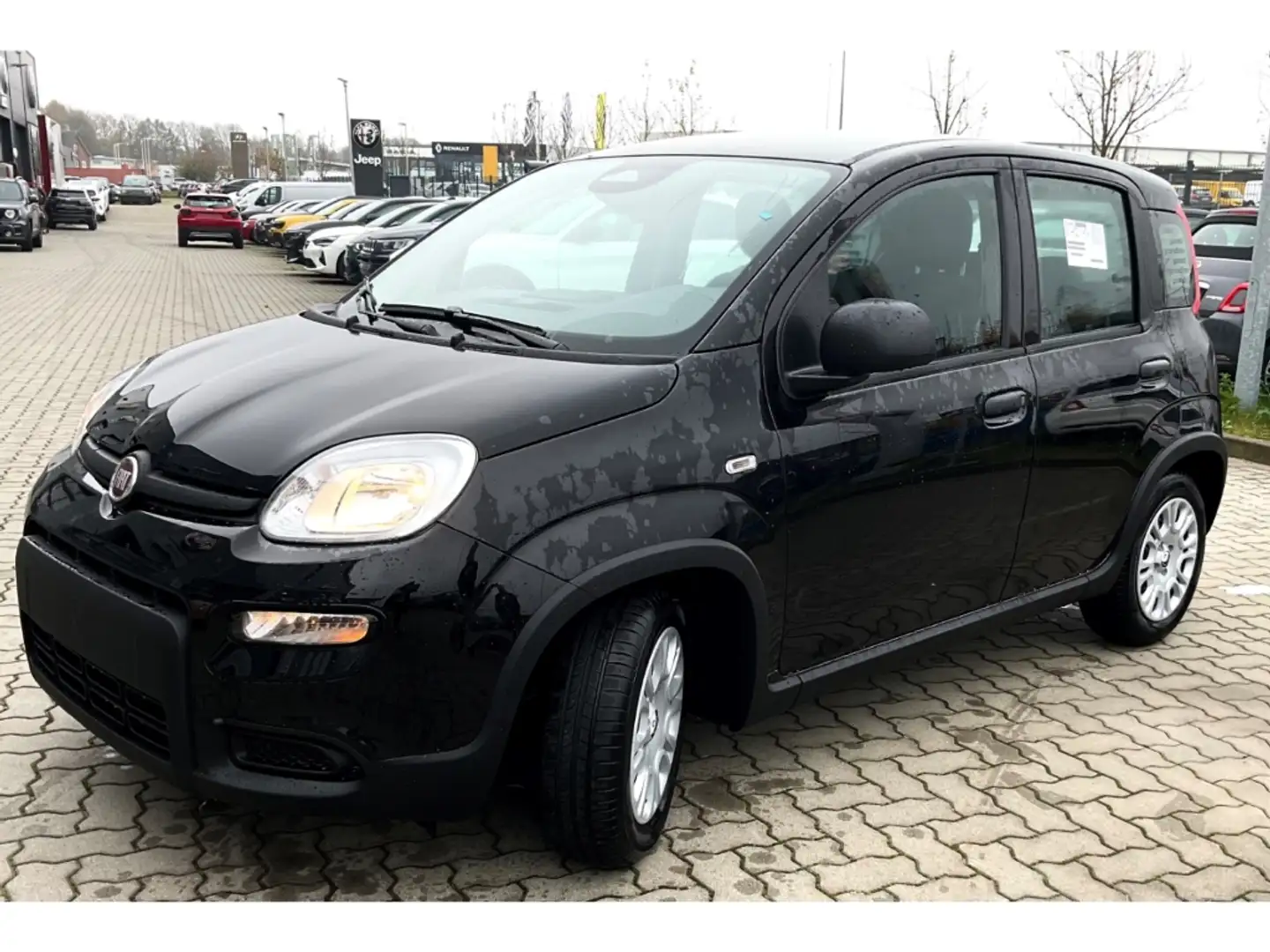 Fiat Panda 1.0 Mild Hybrid EU6e City Paket Reifen-Kit Schwarz - 2