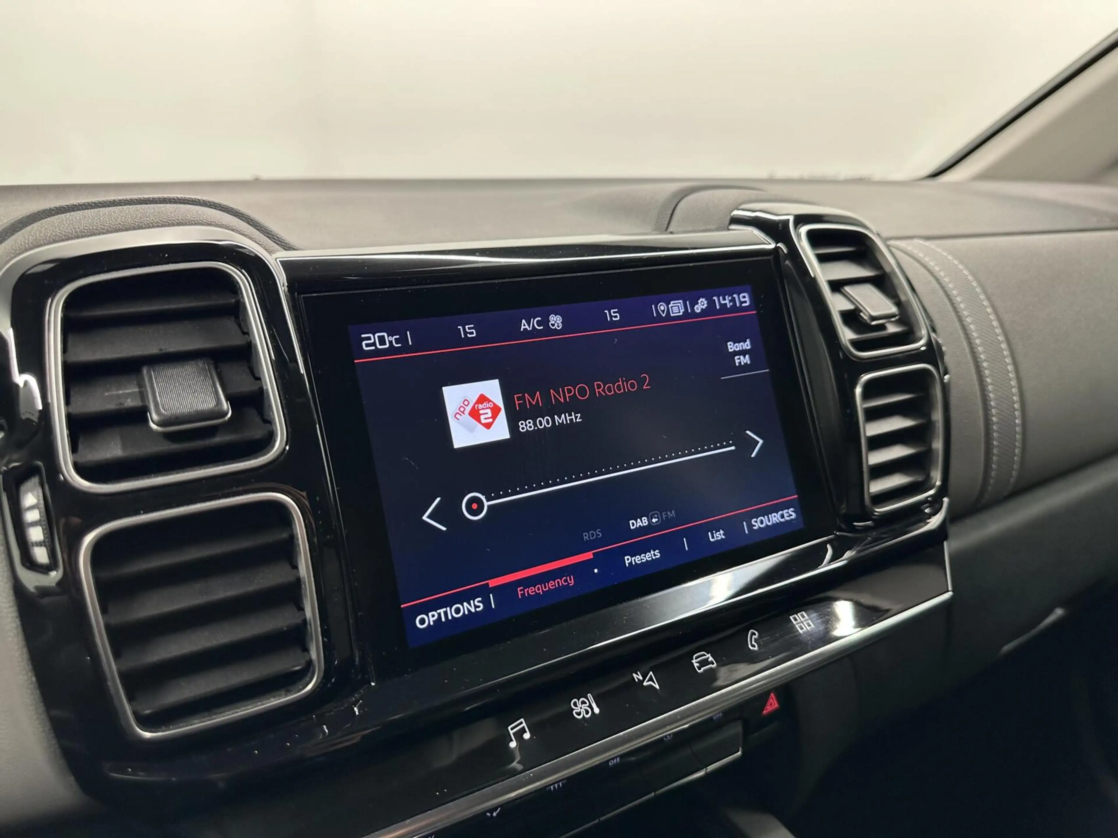 Citroen C5 Aircross 1.2 PureTech C-Series TREKHAAK CAMERA CRUISE NAVI — photo 35