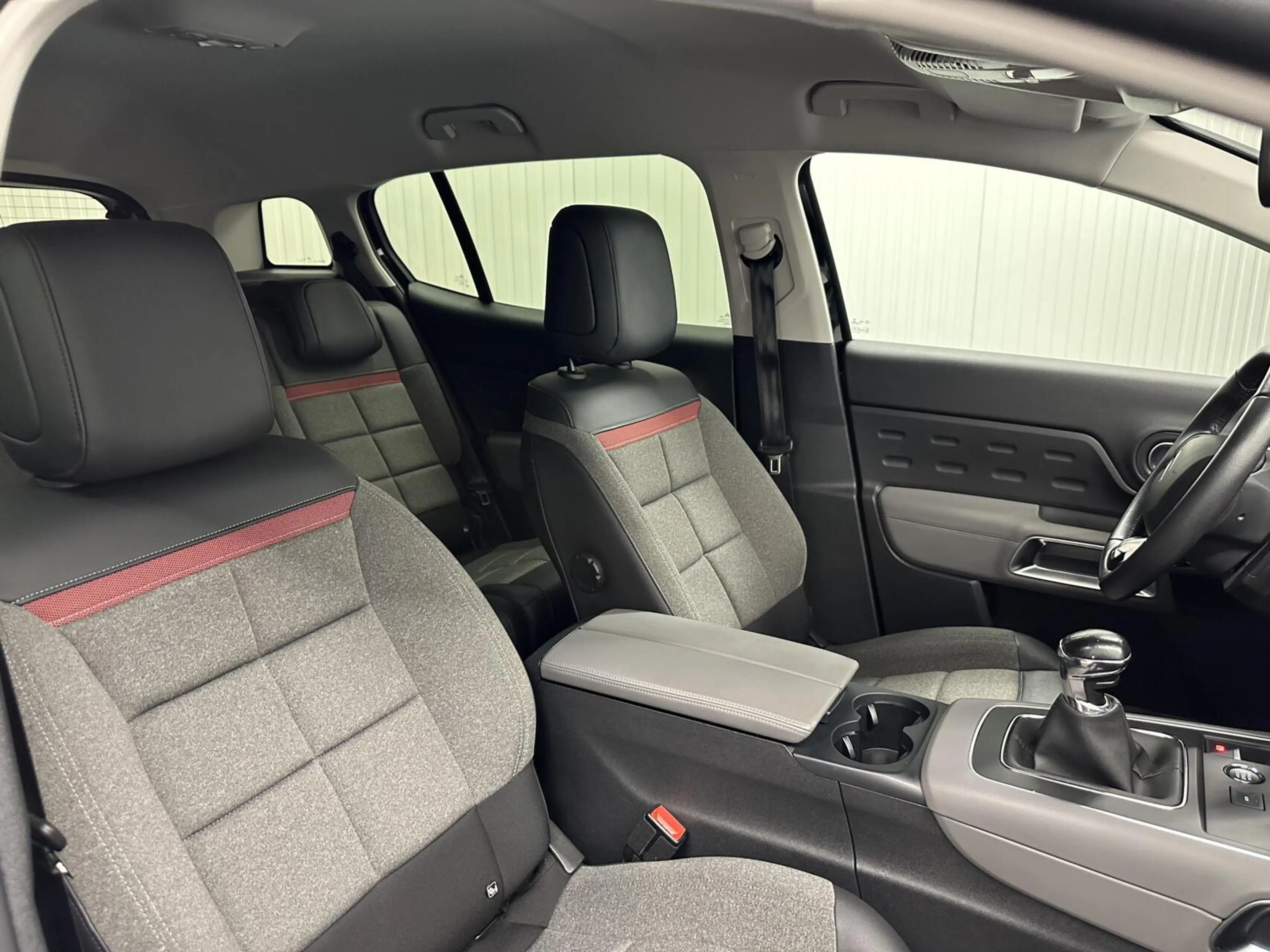 Citroen C5 Aircross 1.2 PureTech C-Series TREKHAAK CAMERA CRUISE NAVI — photo 13