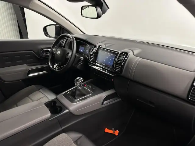 Citroen C5 Aircross view 12