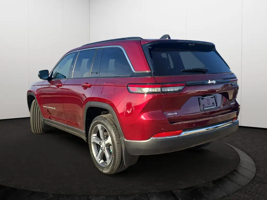 Jeep Grand Cherokee 2025 photo 4
