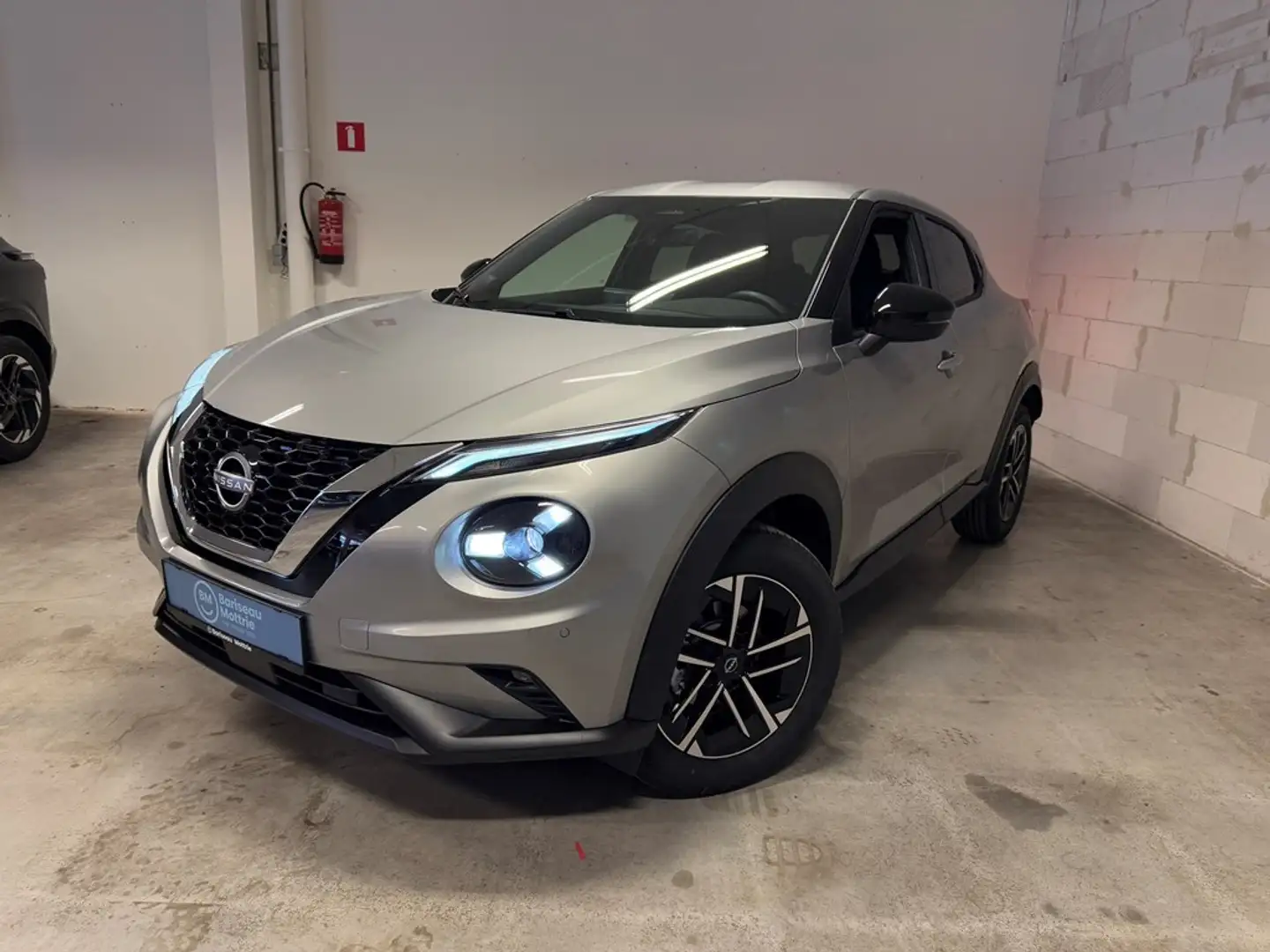 Nissan Juke NEW JUKE 1,0L DIG-T 114 DCT MY24 N-CONNECTA Argent - 1