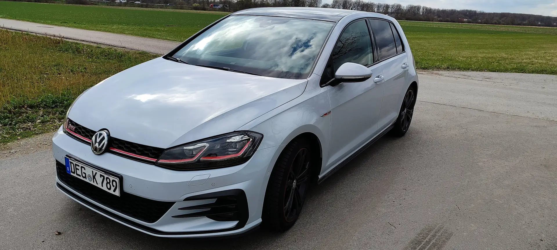 Volkswagen Golf GTI RESERVIERT Golf GTI DSG Performance Weiß - 1