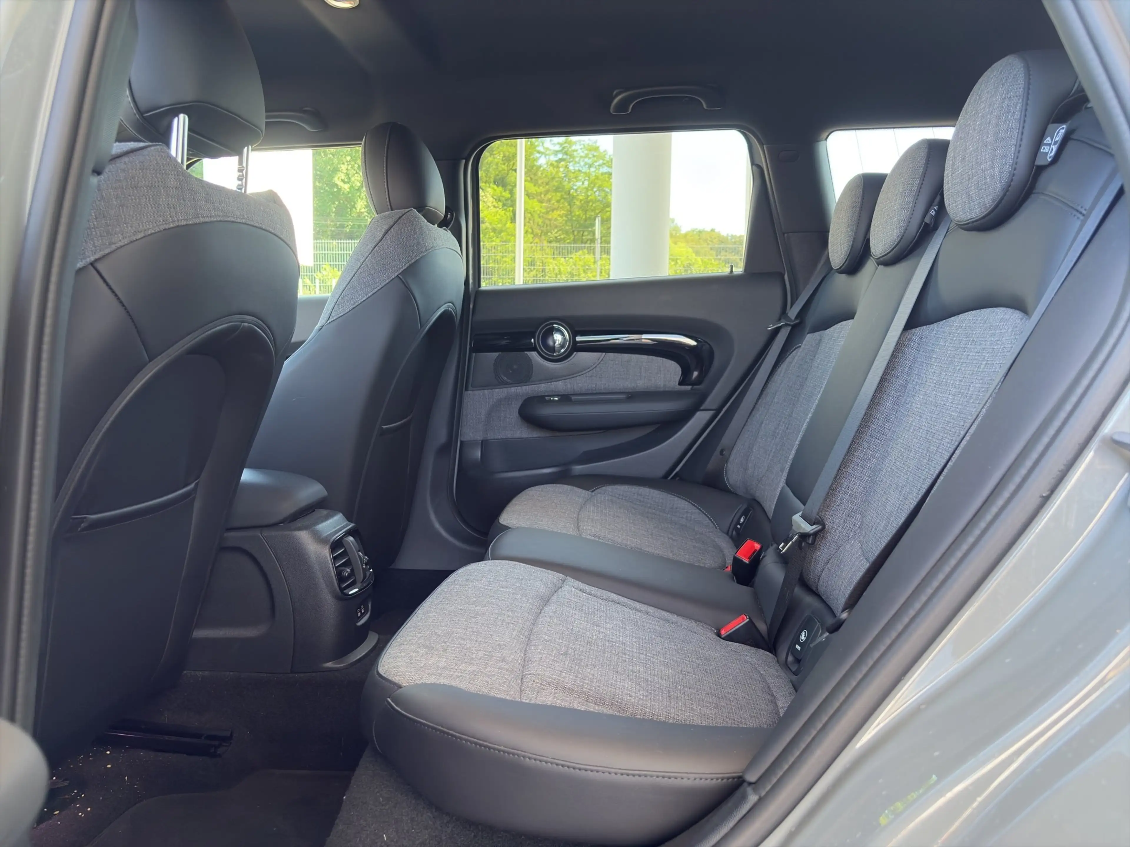 MINI Cooper Clubman — photo 8