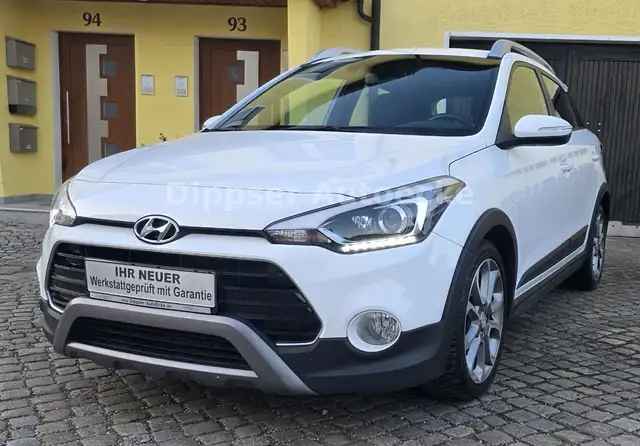 Hyundai i20 Active "YES-Plus"_Parkpilot_Climatr_Aluf..
