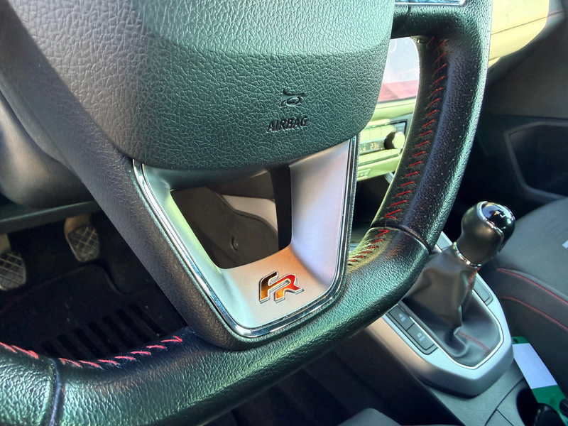 SEAT Arona FR | LED | ACC | Kamera | CarPlay | Service neu — photo 15