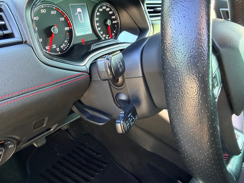 SEAT Arona FR | LED | ACC | Kamera | CarPlay | Service neu — photo 14
