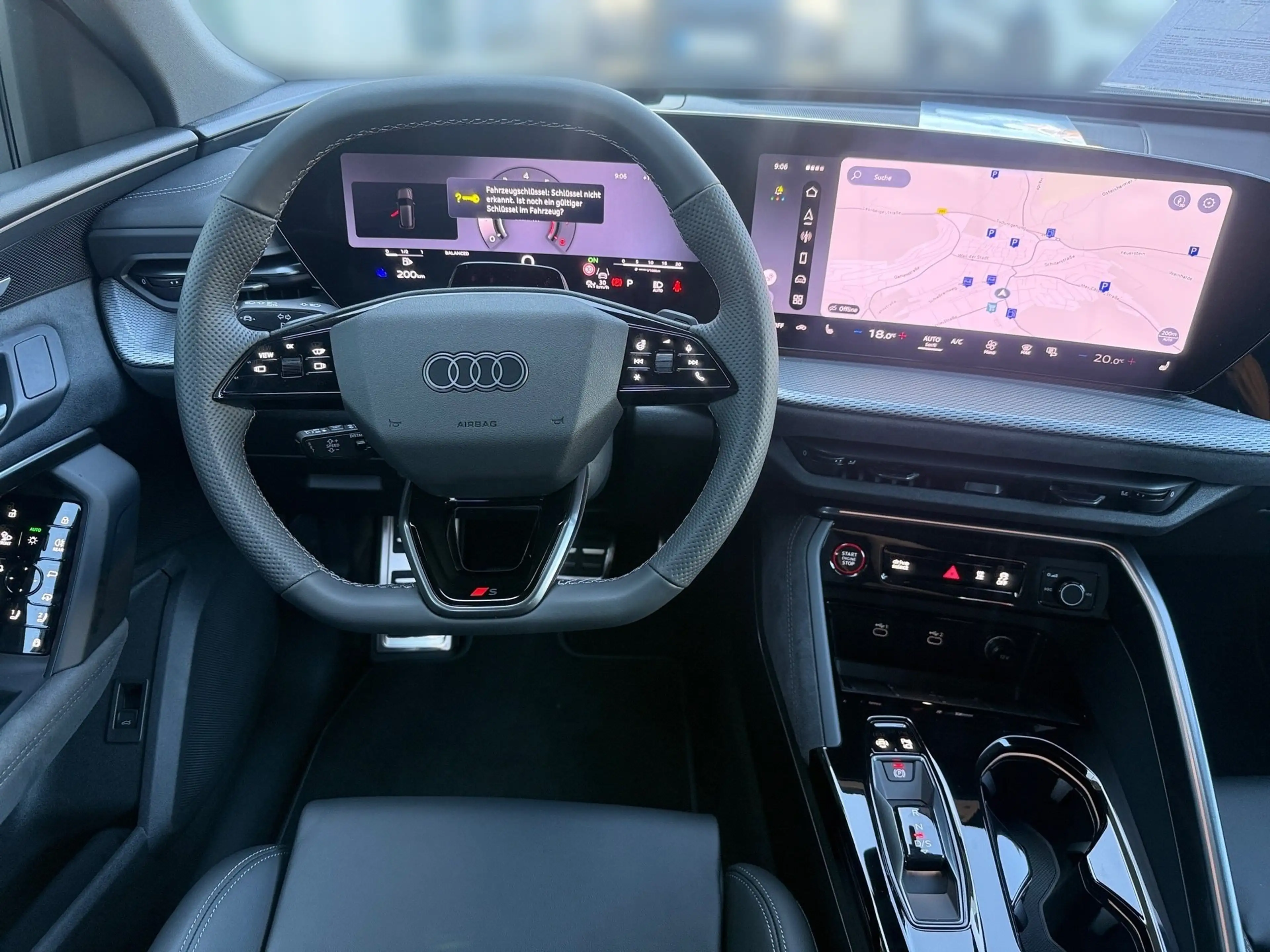 Audi SQ5 SUV TFSI quattro S-Tronic HeadUp Panodach AHK B&O — photo 12