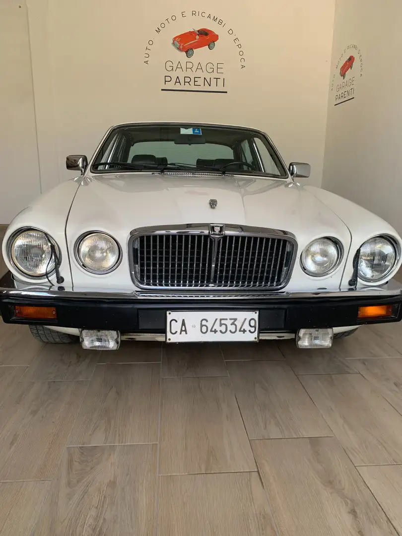 Jaguar XJ12 XJ12 5.3 White - 2