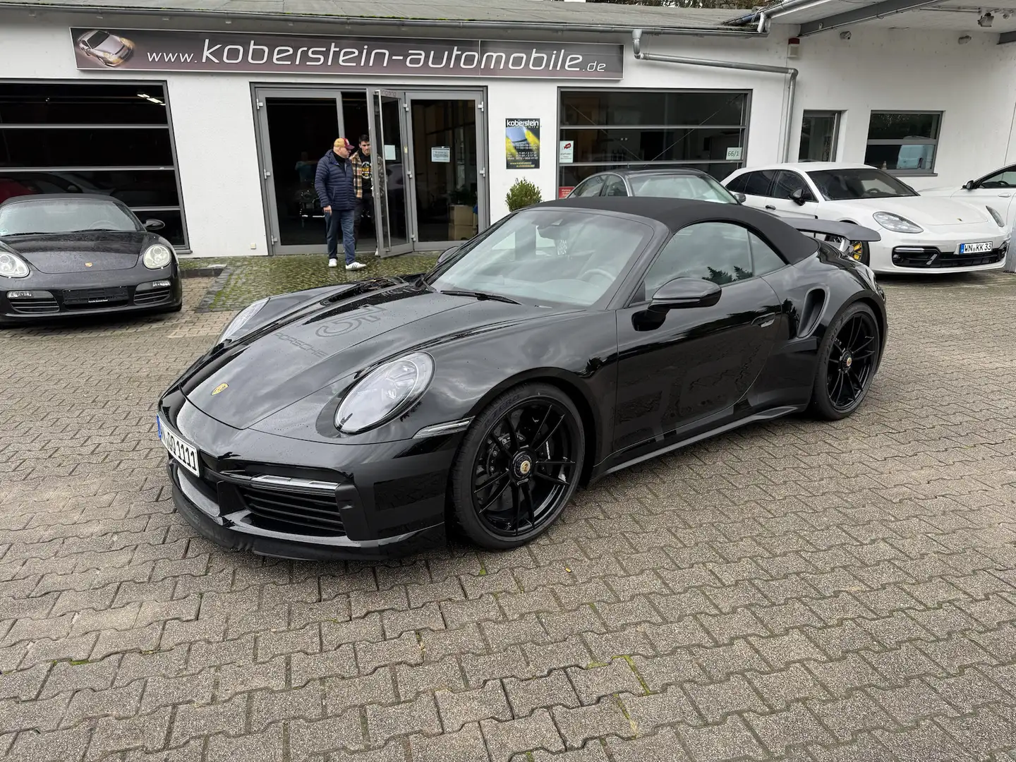 Porsche 992 Turbo S Cabriolet Keramik LED schw/schw/schw Schwarz - 1