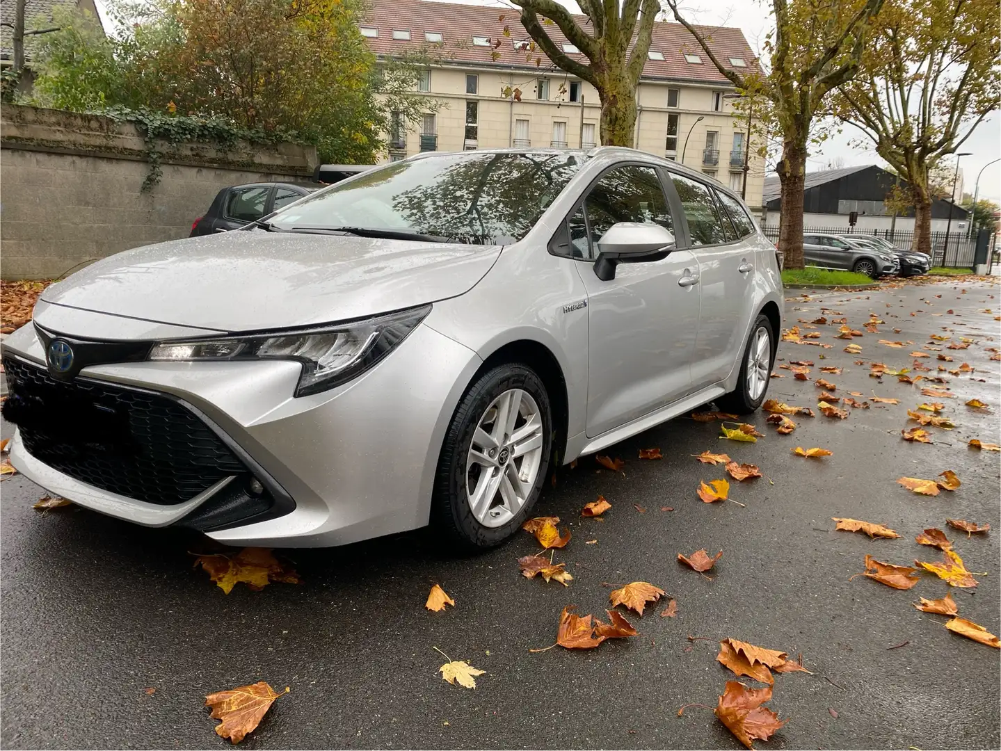 Toyota Corolla Corolla Touring Sports Pro Hybride 180h Dynamic Business (avec support lombaire) - 2