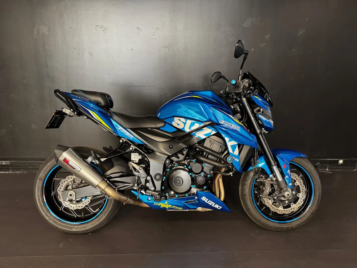 Suzuki GSX 750 Albastru - 1