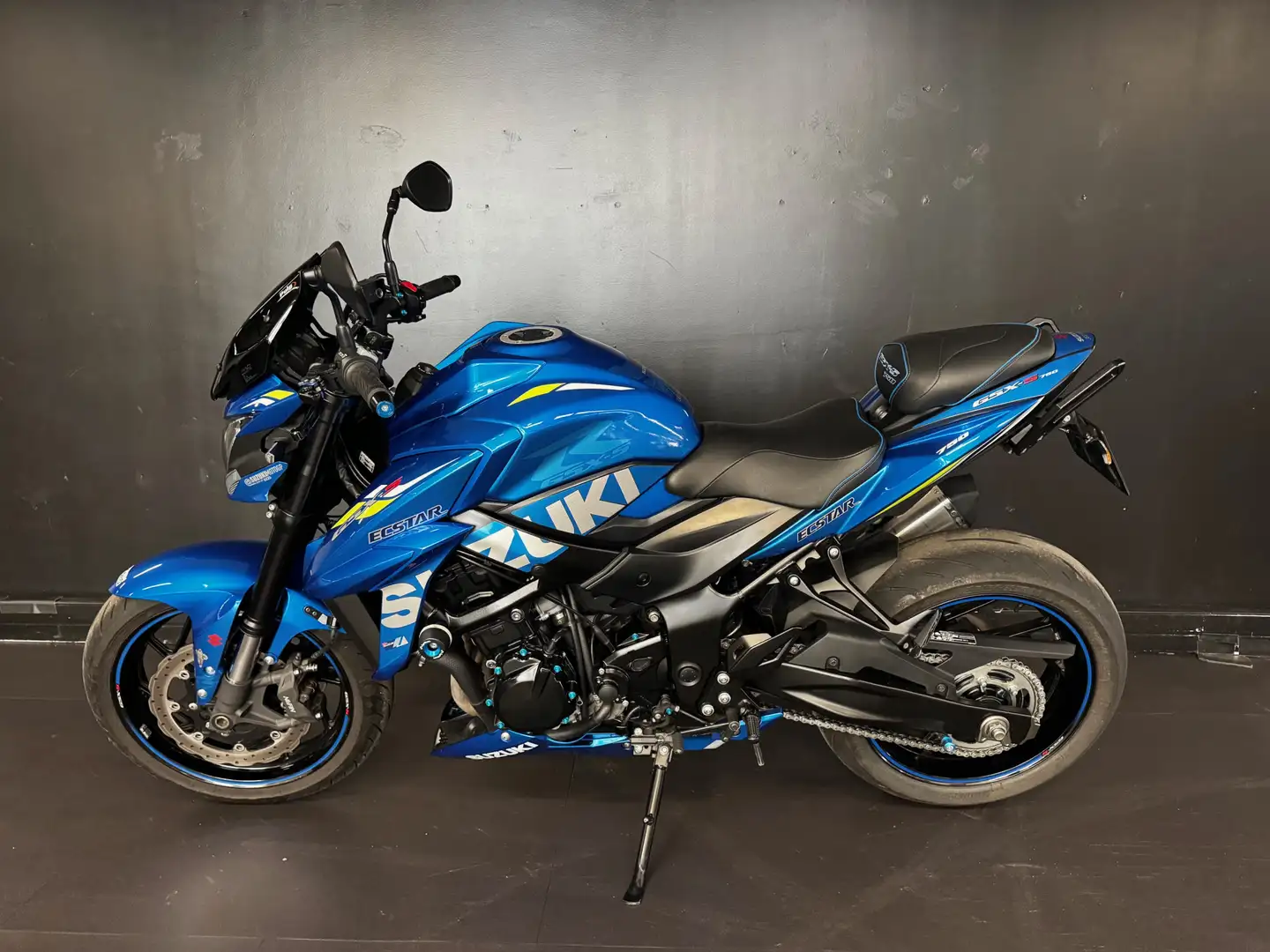 Suzuki GSX 750 Albastru - 2