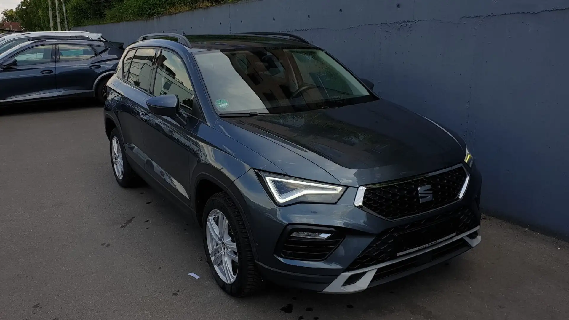 SEAT Ateca 2.0 TDI DSG Style Navi/LED/ACC/K-less//AHK Gris - 2