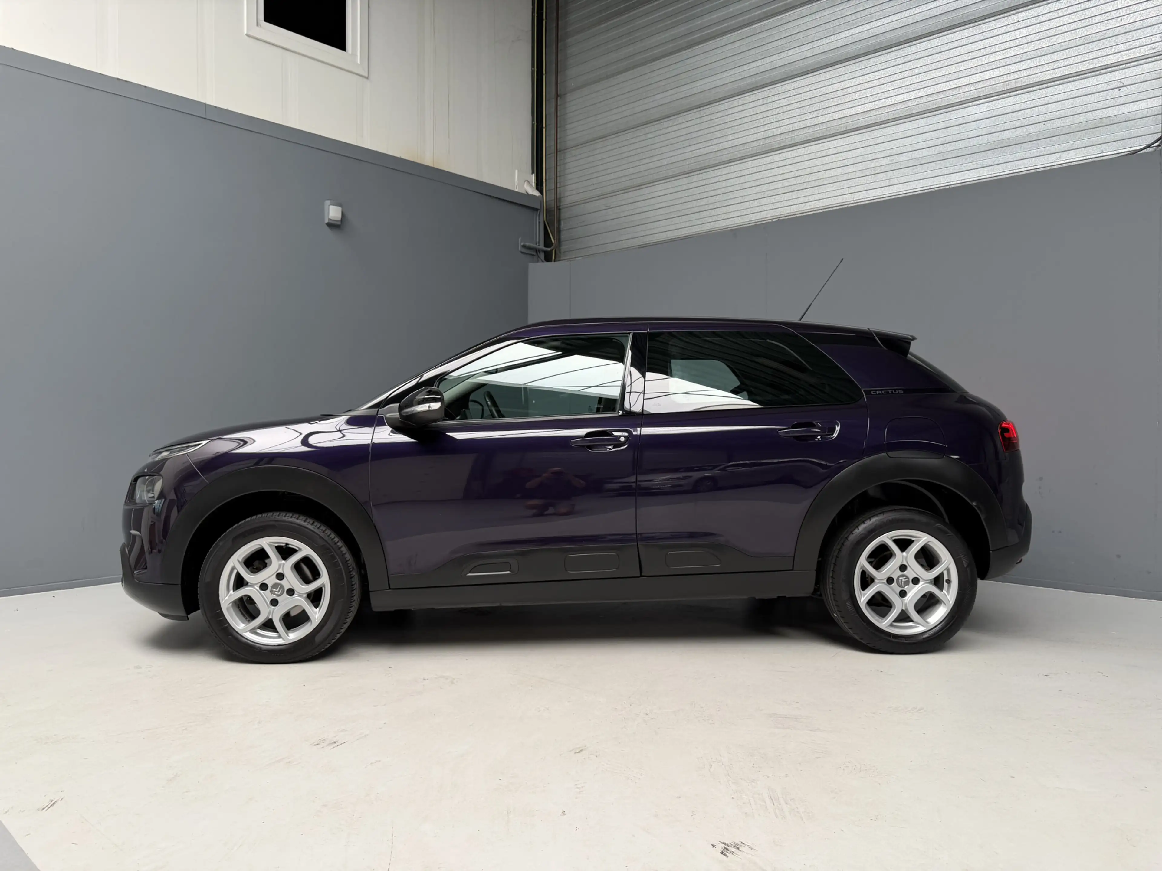 Citroen C4 Cactus 1.2 PureTech Feel GARANTIE|Automaat|Carplay|Trekha — photo 4