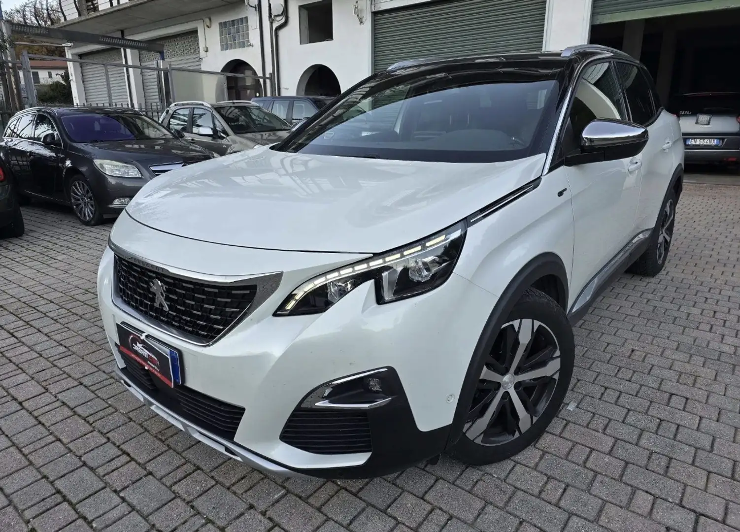 Peugeot 3008 2.0 bluehdi GT s&s 180cv eat8 - 1