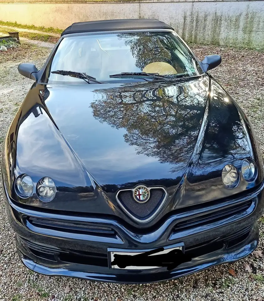 Alfa Romeo Spider 1.8 16V T.Spark, foto 2