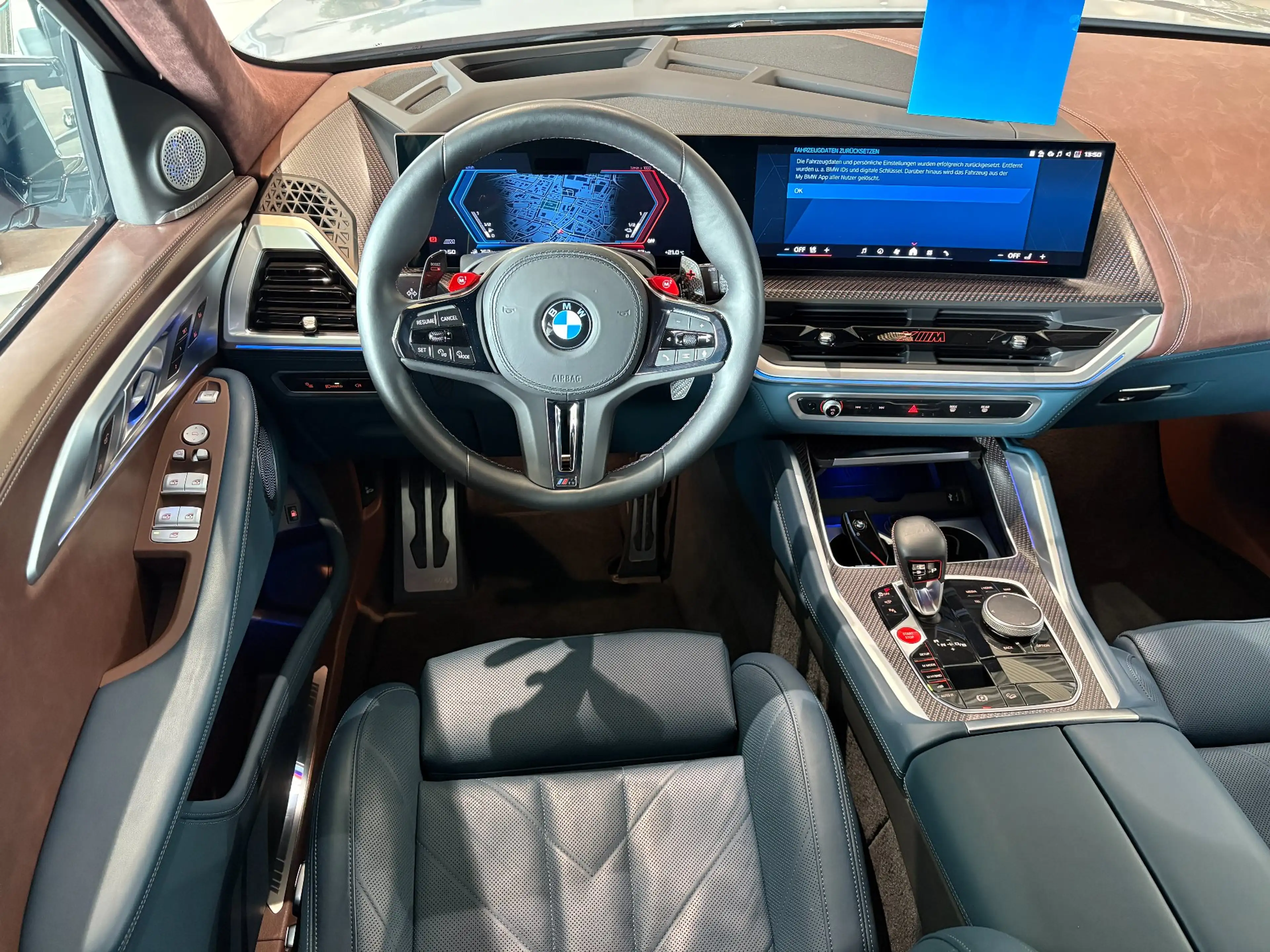 BMW XM 4.4 Label Red Navi Leder Tempom.aktiv Bluetooth PD — photo 14