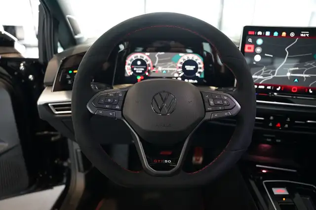 Volkswagen Golf view 14